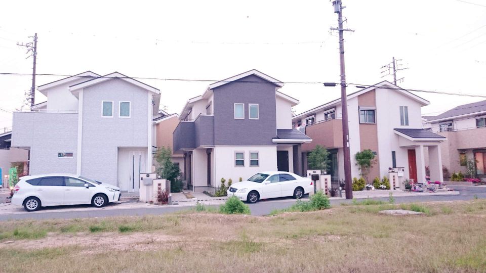 シャッター修理のプロが教える、DIYでもできるトラブル解決法